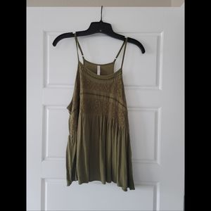 Xhilaration olive green tank top